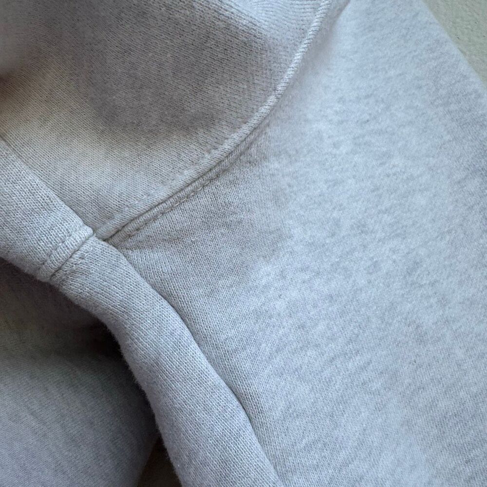 Aritzia TNA Cozy Fleece Cropped Crewneck Gray Sweatshirt Size Small - Picture 5 of 6